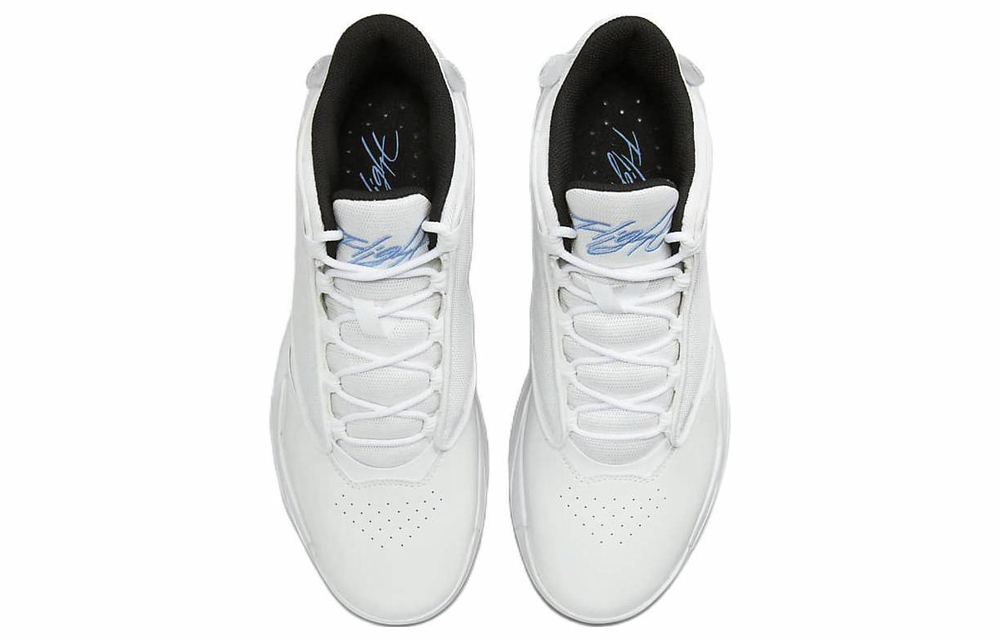 Кроссовки Jordan Max Aura 4