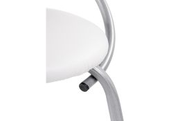 Стул на металлокаркасе Tankard белый полимер / светлый мусс