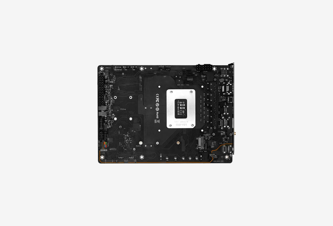 MS-Terminator H770YTX D5 WIFI_0426224100726