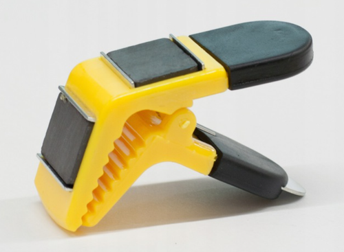 Магнитный держатель для малярной кисти