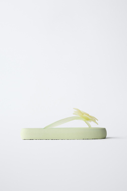 ZARA ПЛЯЖНЫЕ ТАПОЧКИ С ЦВЕТОЧНЫМ ПРИНТОМ, ЛАЙМОВЫЙ