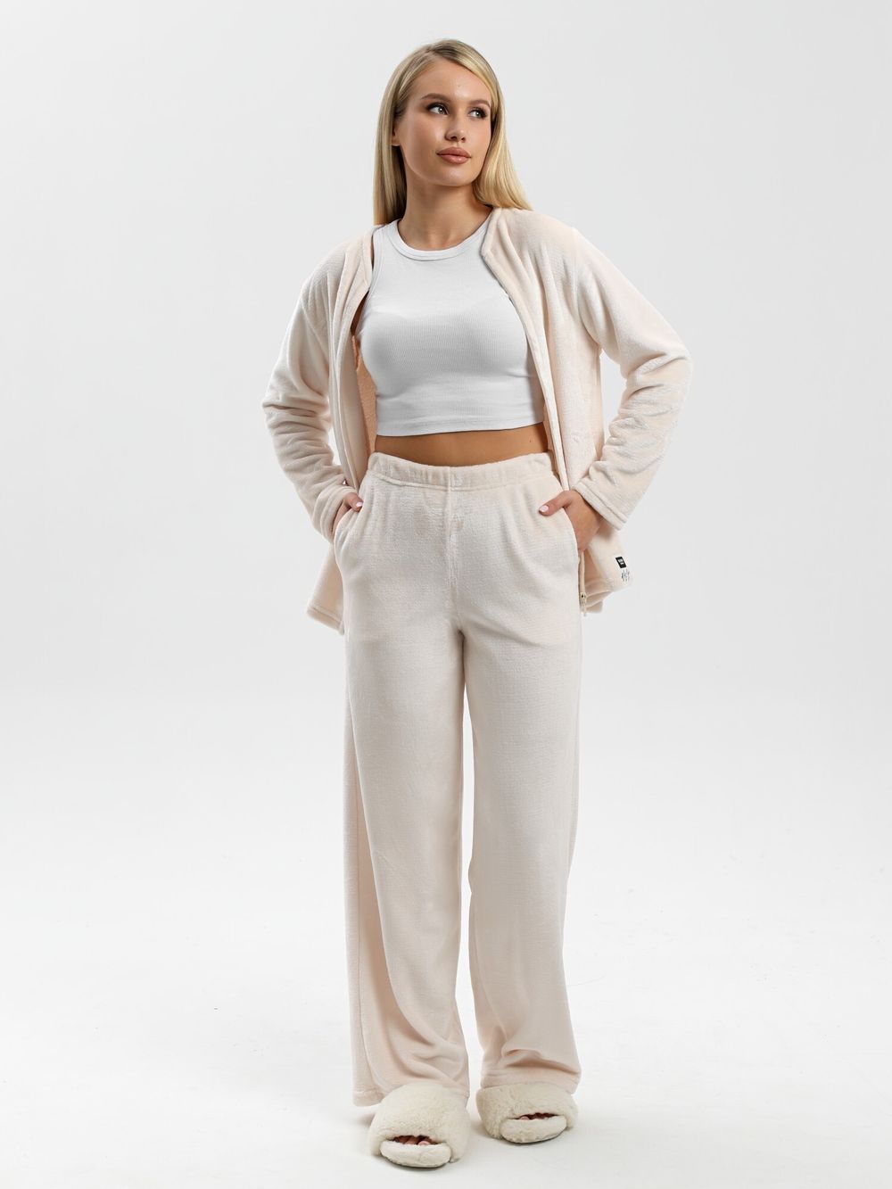 Костюм Мисти-2 Виотекс МОЛОЧНЫЙ