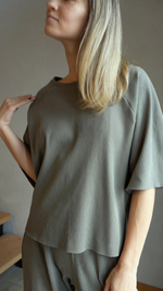 Футболка "дымчатая оливка"