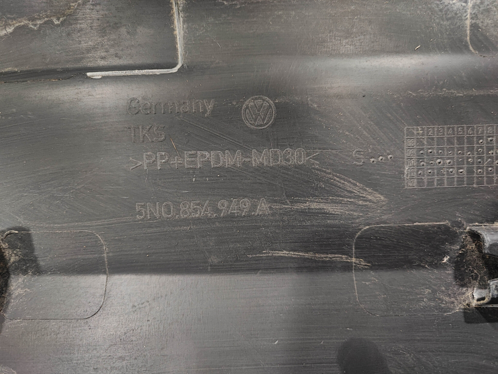 Накладка двери задней левой Volkswagen Tiguan 1 07-18 Б/У Оригинал 5N0854949A