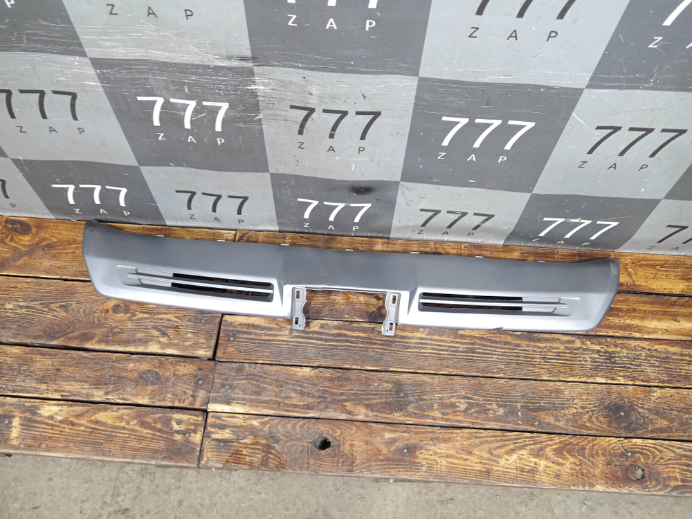 Накладка переднего бампера Changan CS95 23-нв Б/У Оригинал 2803102AP81