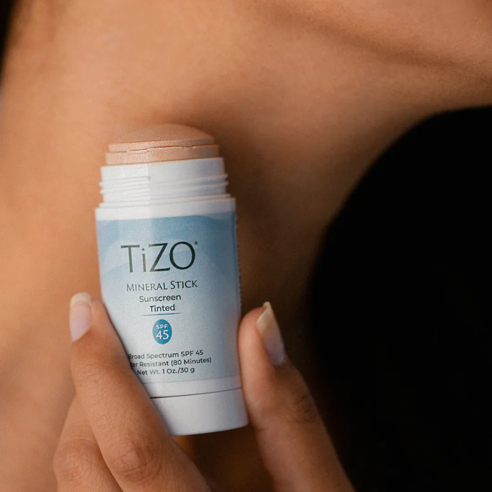 Солнцезащитный стик для лица с тоном TIZO Mineral Stick Tinted SPF 45