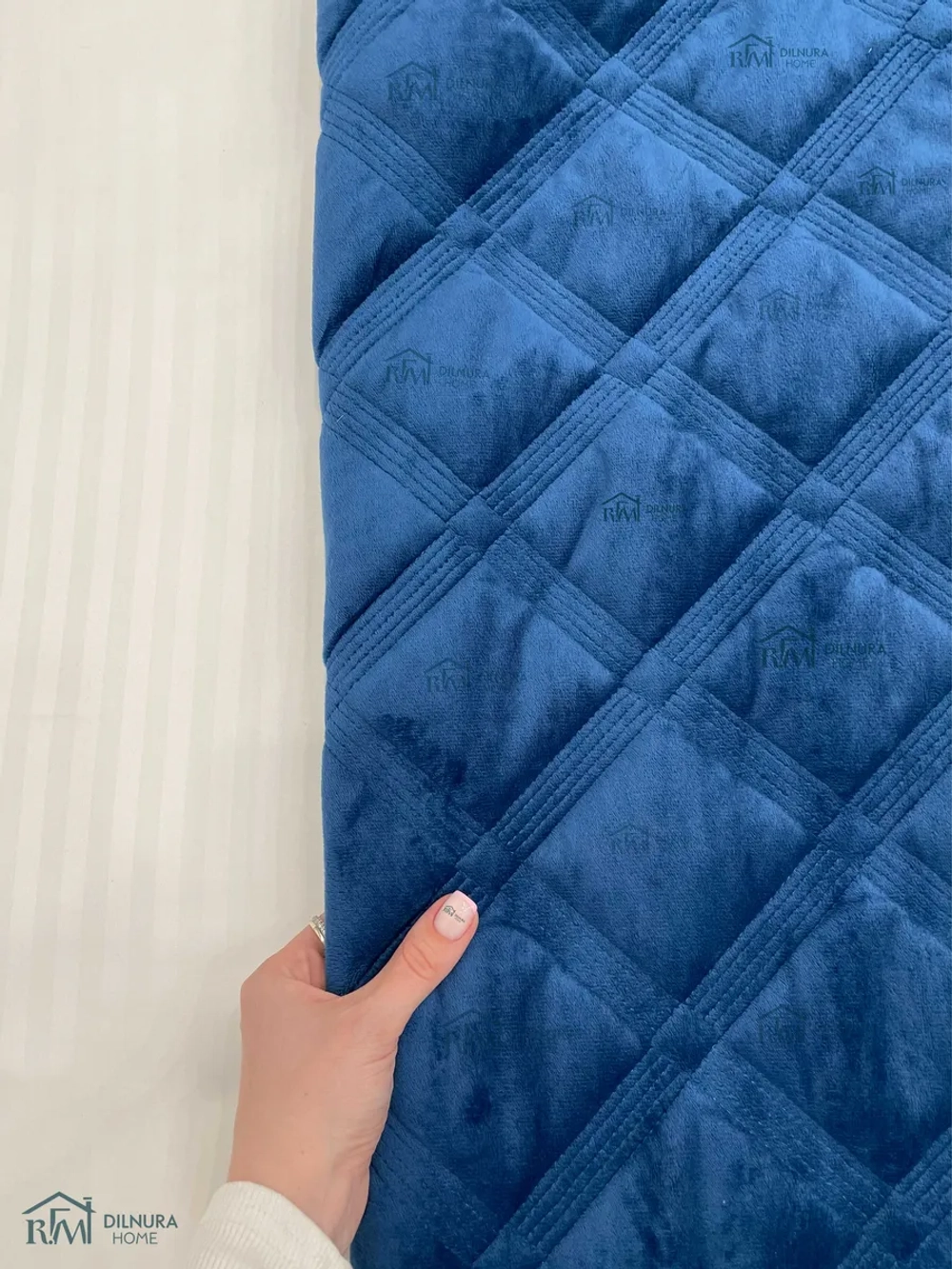 Покрывало 220х240 стеганое для кровати и дивана