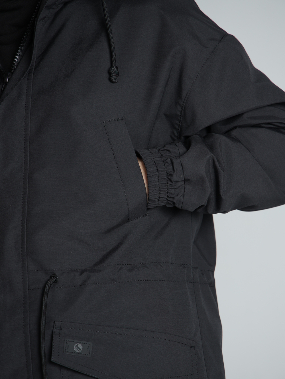 Парка Алтай Город Горький черный черная