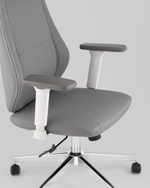 Кресло руководителя TopChairs Trophey серый