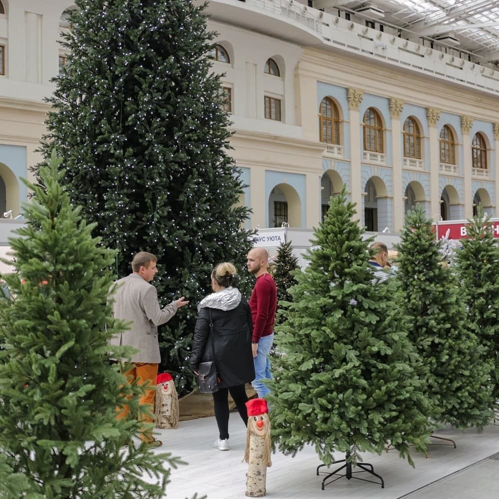 Большая елка «Сказочная Светодинамическая» (литая+пвх) от 3 м до 8 м