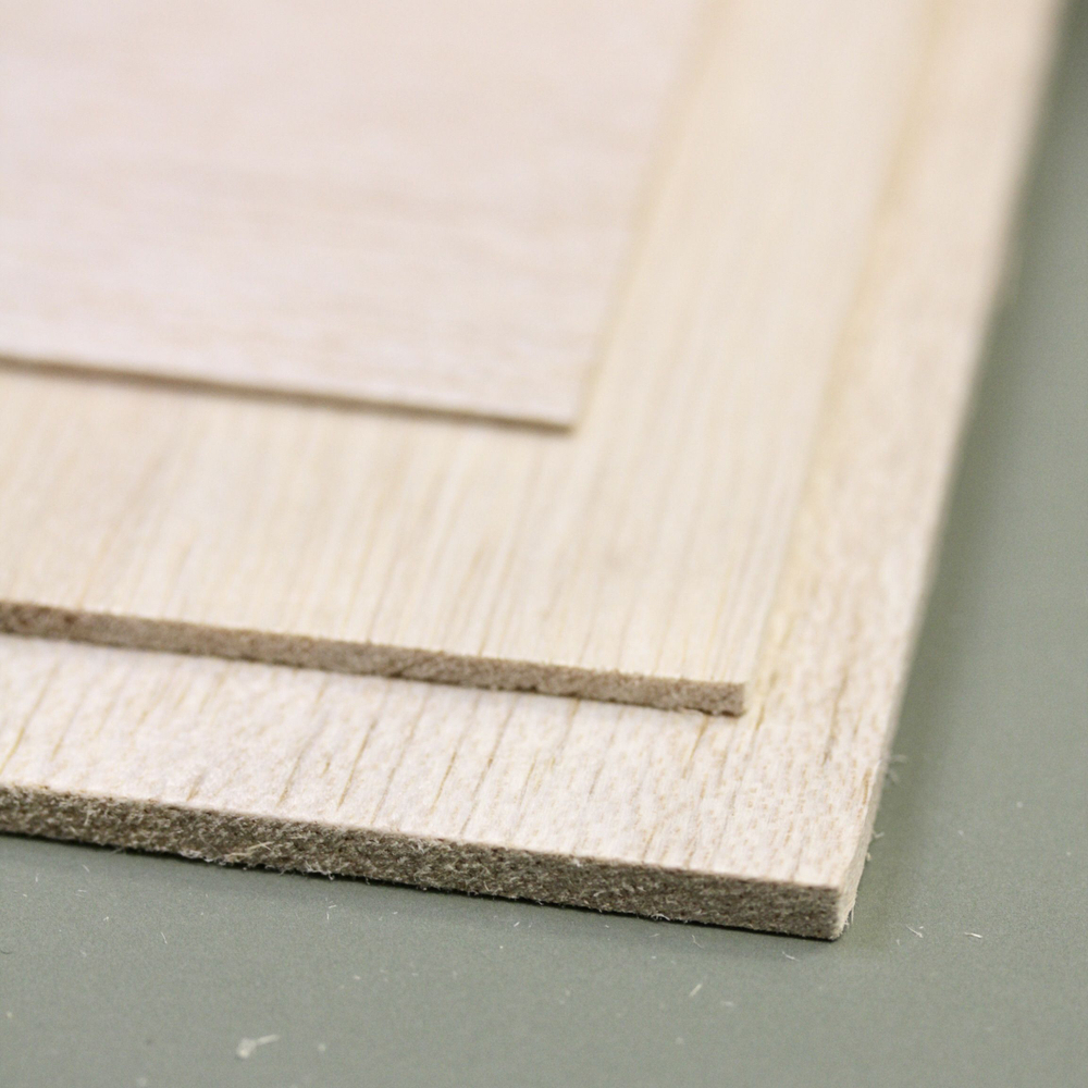 Набор дощечек для моделирования Бальса 20 * 30 см (по 1 штуке толщины 1,5; 3; 5 мм )