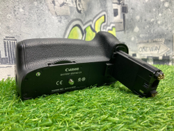 Батарейный блок Canon BG-E11