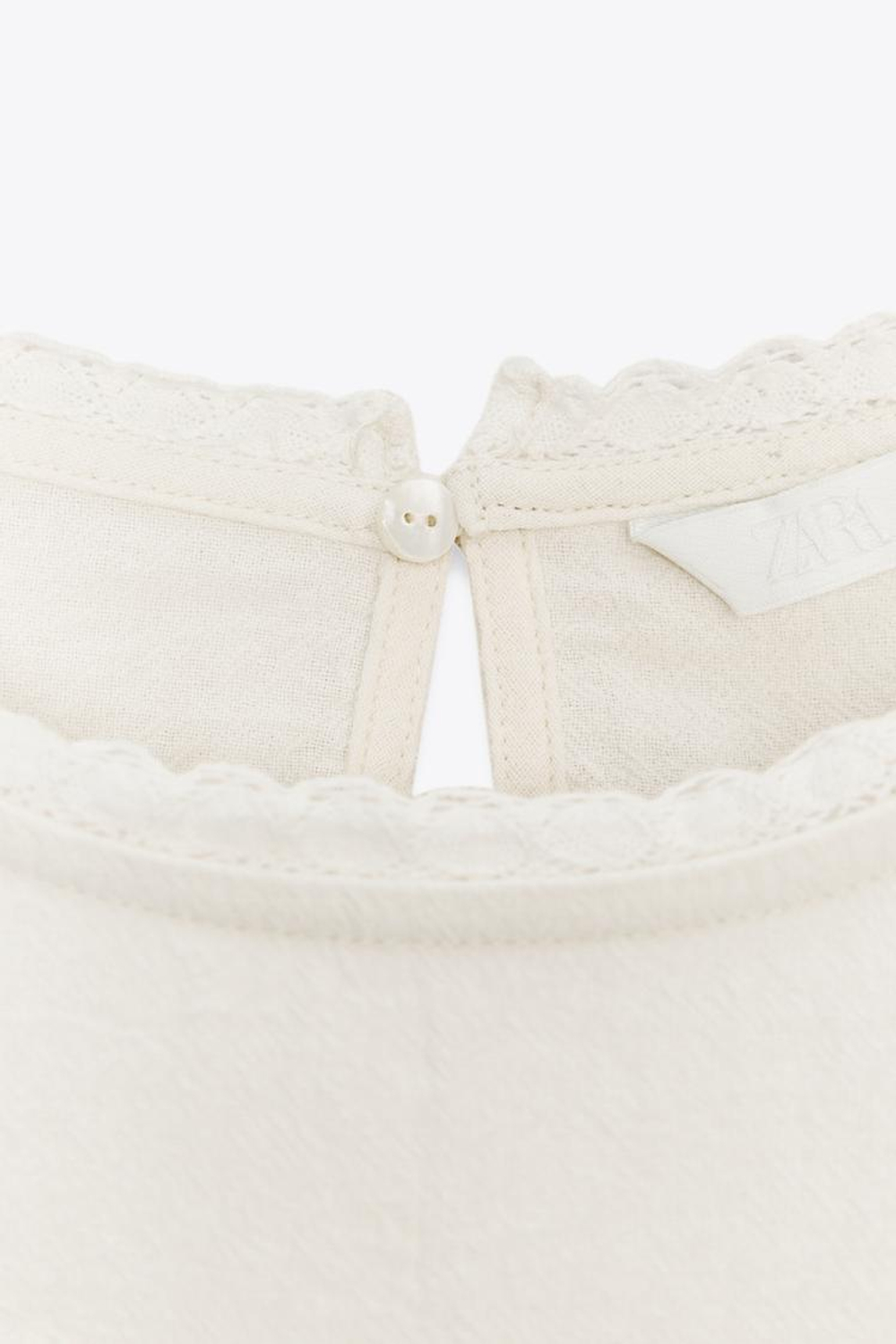 ZARA ТОП С ВЫШИВКОЙ И ЗАВЯЗКАМИ, БЕЛЫЙ