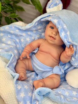 Кукла Berjuan виниловая 38см Andrea (3132)