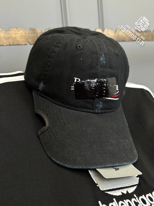 Бейсболка Balenciaga