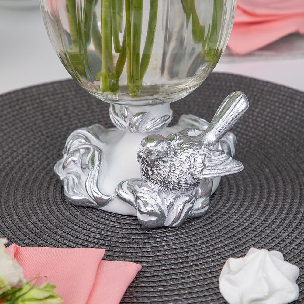 Ваза для цветов Белла Белая