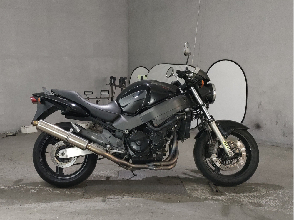 Honda X11 2001