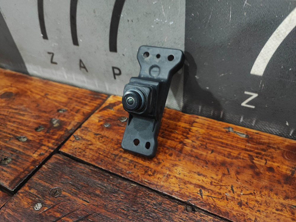 Камера фронтальная Changan UNI-T 20-нв Б/У Оригинал 7917110CN01