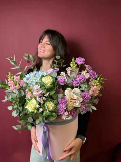 Цветы в коробке "Мелис"