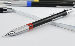 Чертёжный карандаш 0,5 мм Mitsubishi Uni 552
