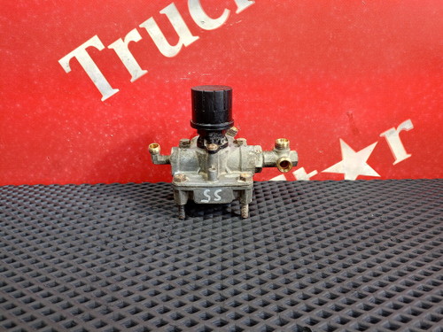 Клапан ускорительный