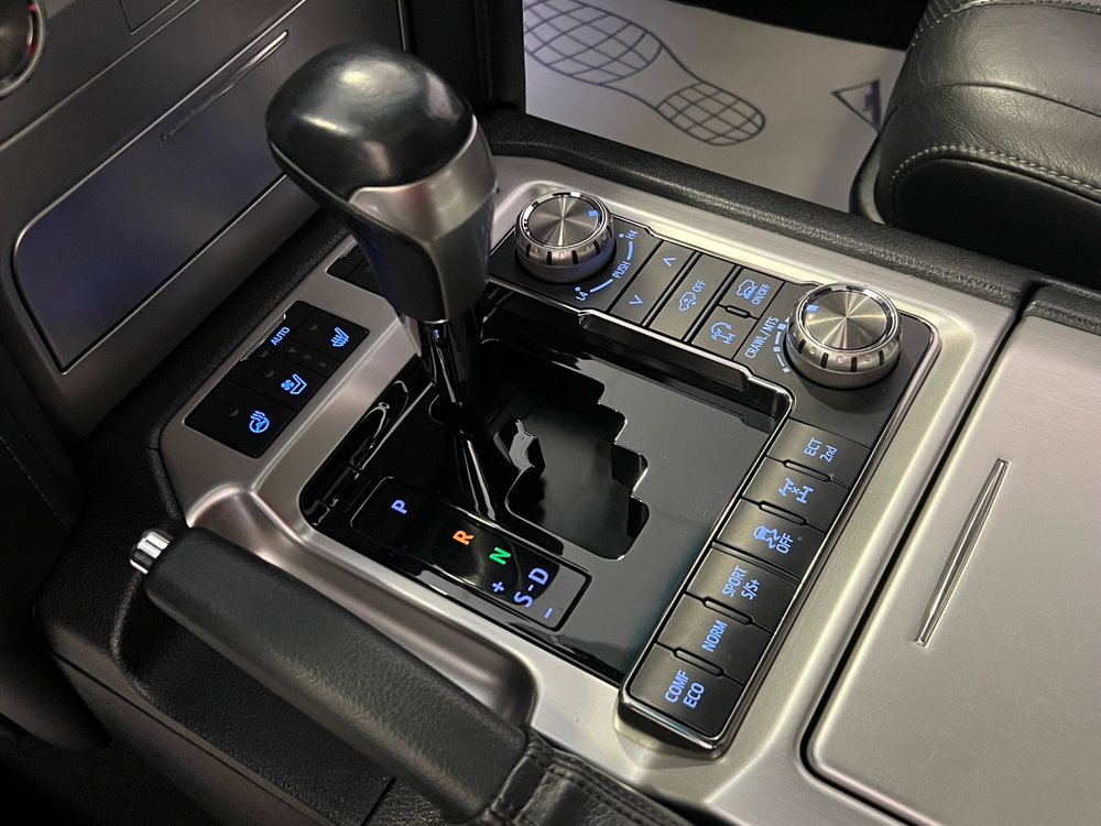 Toyota Land Cruiser, 2019 год