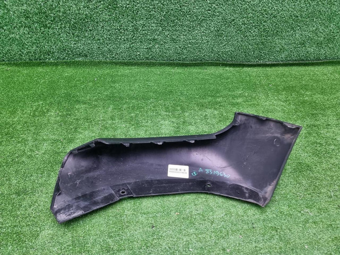 Накладка переднего бампера правая BMW X2 F39 17-23