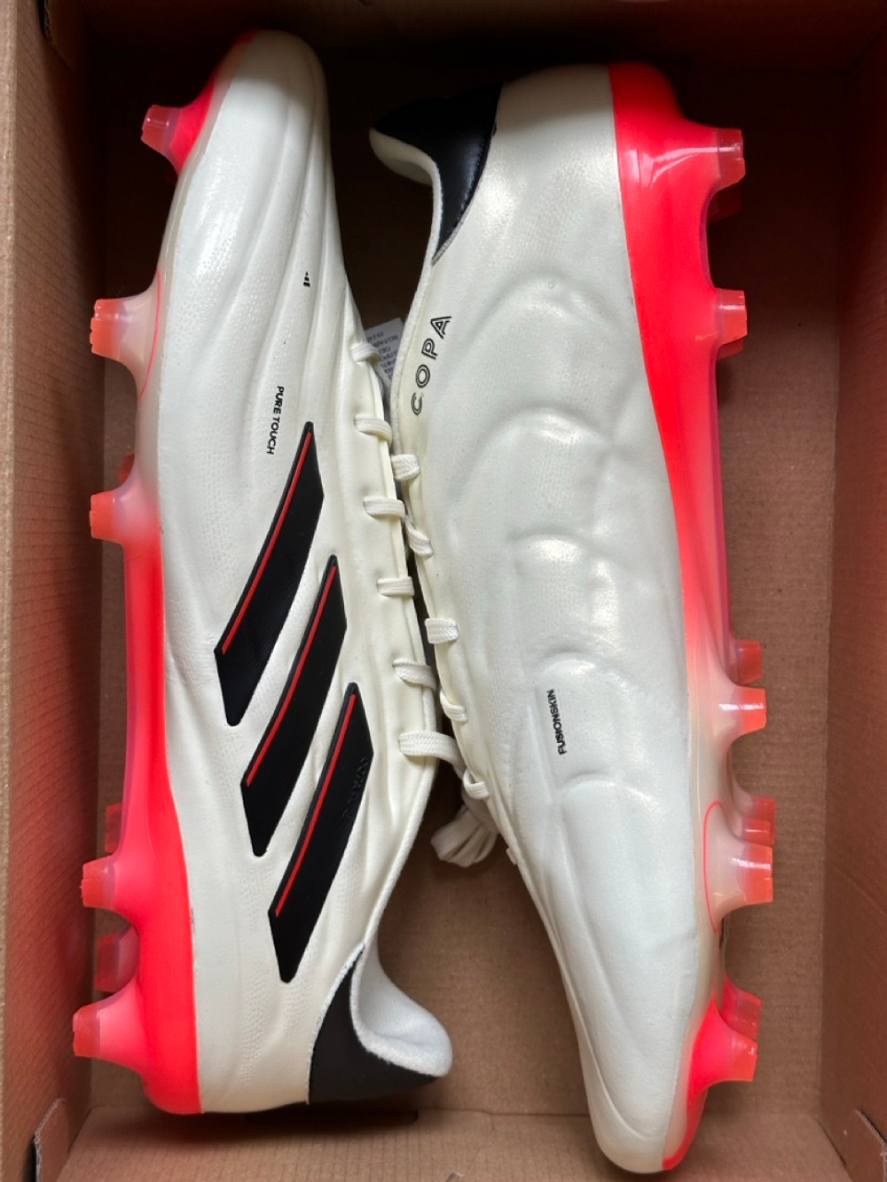 Adidas fusionskin 2025