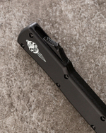 Автоматический складной нож Microtech UTX-70 Hellhound DLC Blade Signature Series 419-1DLCTS (черный-черный) фронталка/выкидуха