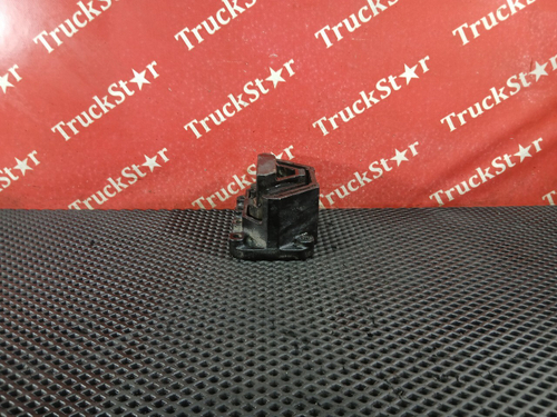 Подушка двигателя передняя 2022г