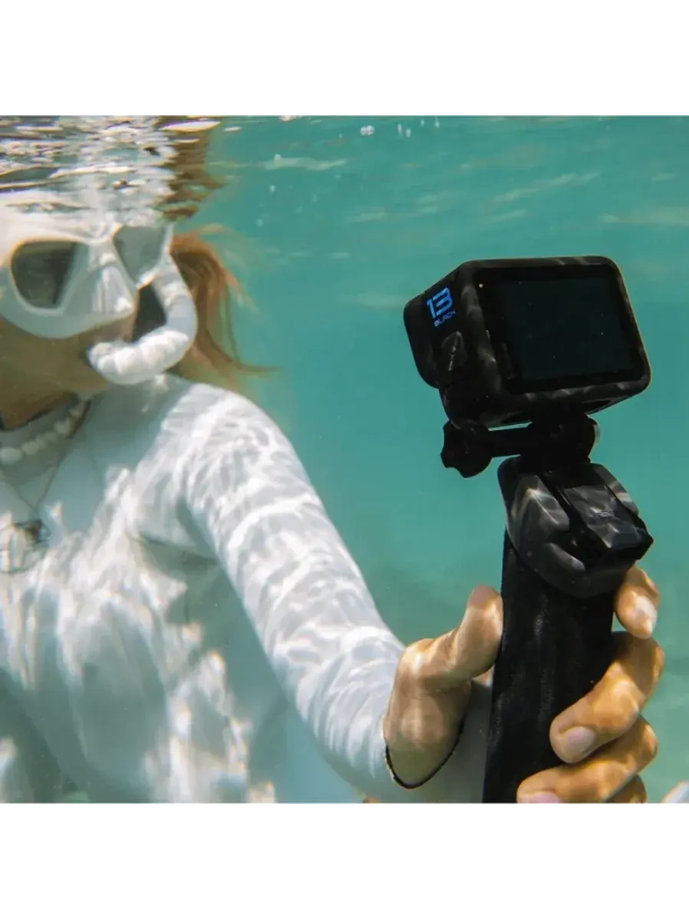 Экшн-камера GoPro Hero 13 Accessory Bundle, Black (CHDRB-131-RW)