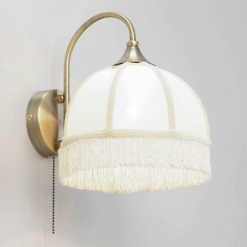 Citilux Базель CL407311 Бра с бежевым абажуром и выключателем