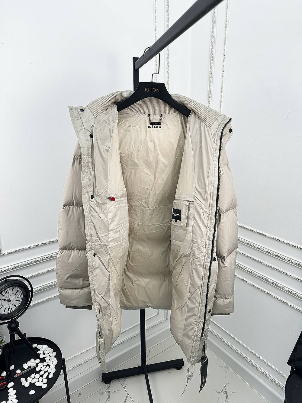 Пуховик Kiton