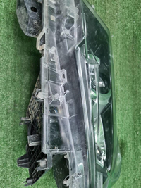 Битая Фара левая Toyota LC Prado 150 (17-нв) LED