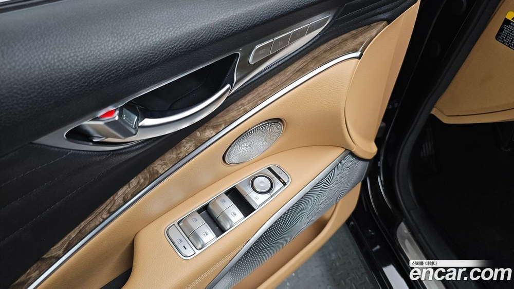 Kia The K9 (Quoris/K900) 3.8 GDI (11.2020)