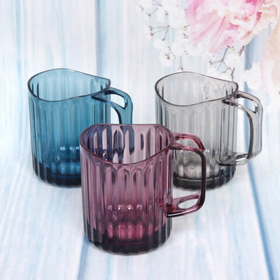 Кружка пластиковая 330мл «Грани»