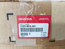 51520-MCA-A81. CASE, L. BOTTOM (SHOWA)