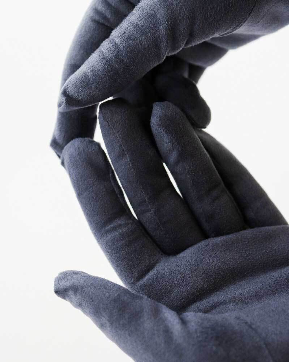 Перчатки из искусственной замши для ювелирных салонов