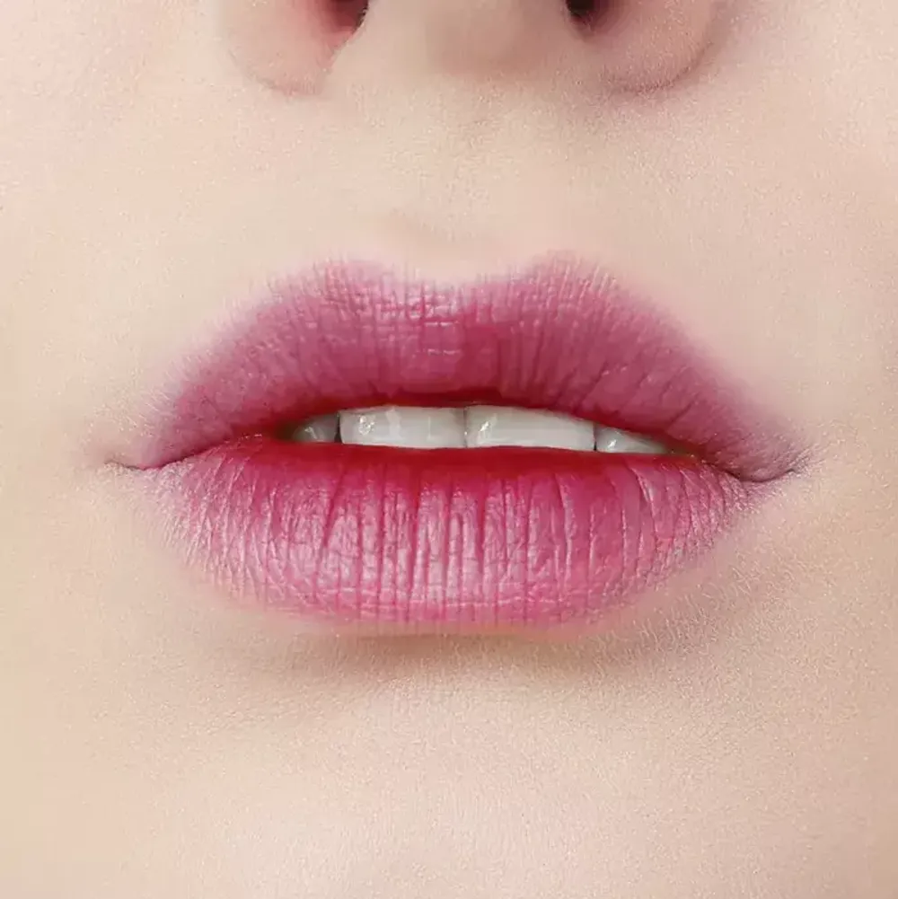 Оттеночный гель-тинт для губ RELOUIS Kiss Me Again - 03 ЧЕРНИЧНЫЙ