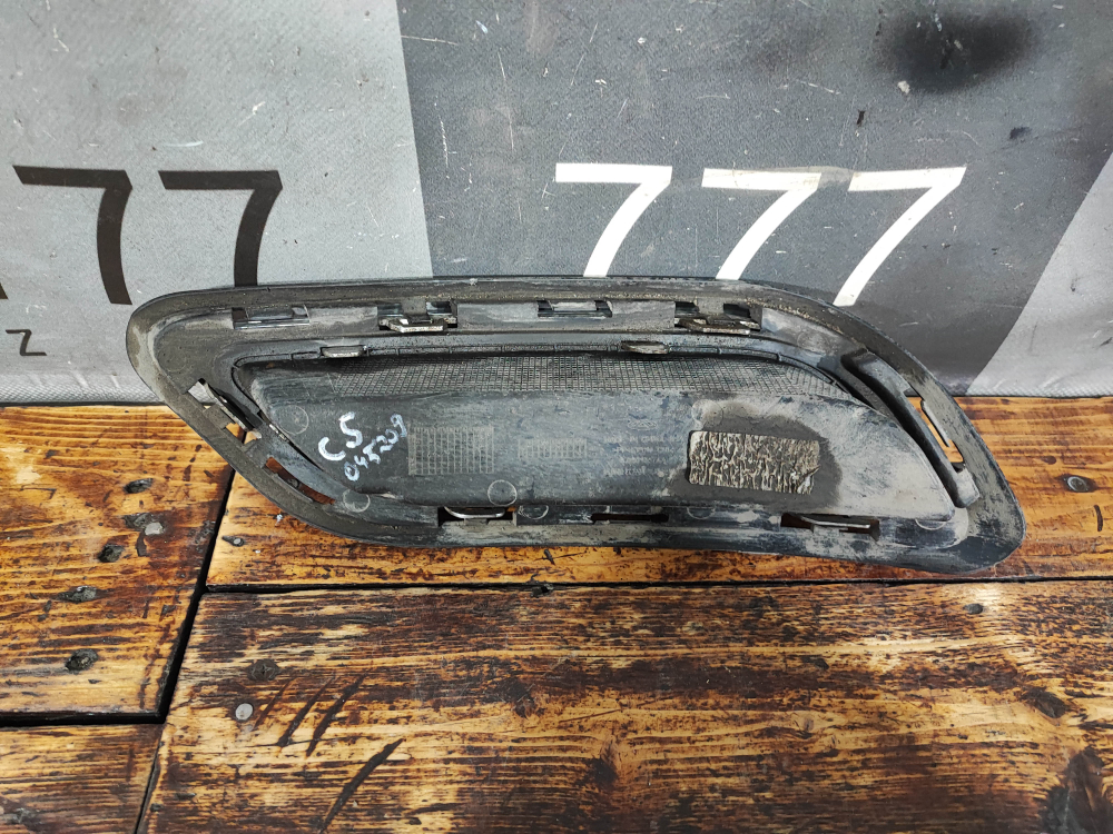 Накладка заднего бампера левая Omoda S5 22-нв Б/У Оригинал 602001837AA