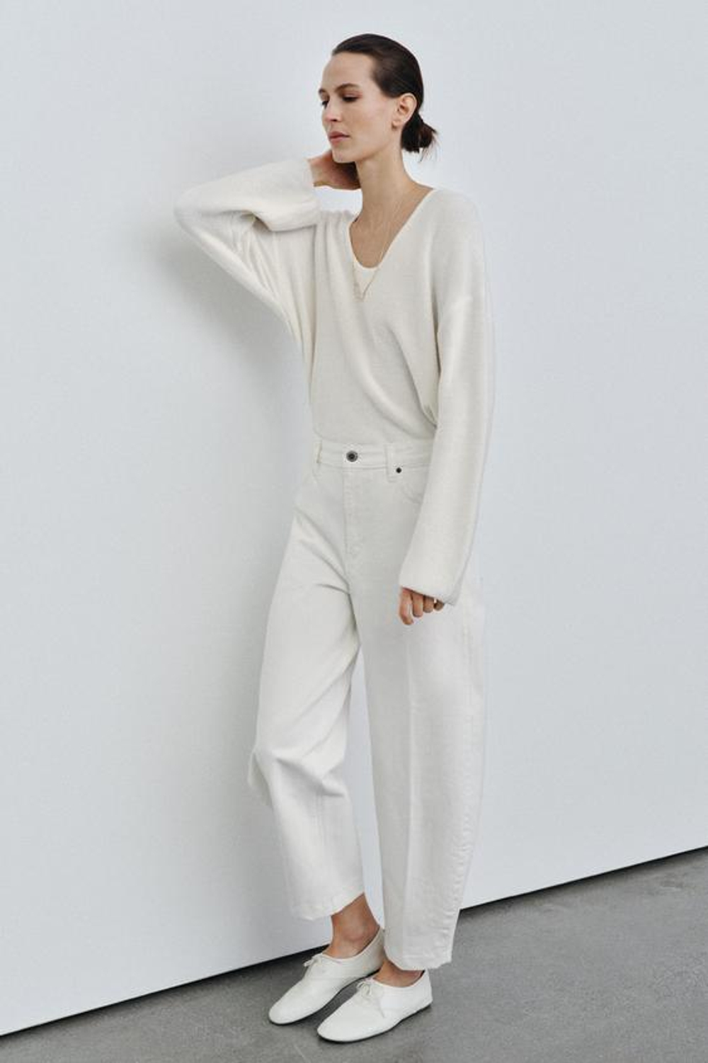 ZARA ДЖИНСЫ ZW COLLECTION BARREL С ВЫСОКОЙ ПОСАДКОЙ, БЕЛЫЙ