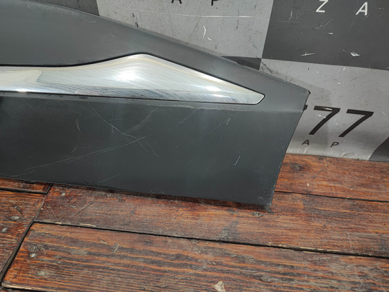 Накладка двери задней левой Renault Kaptur 16-22 Б/У Оригинал 828210815R