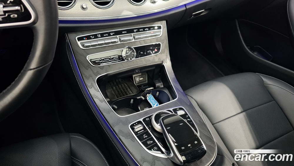 Mercedes-Benz E-Class W213 E250 Avangarde (06.2020)