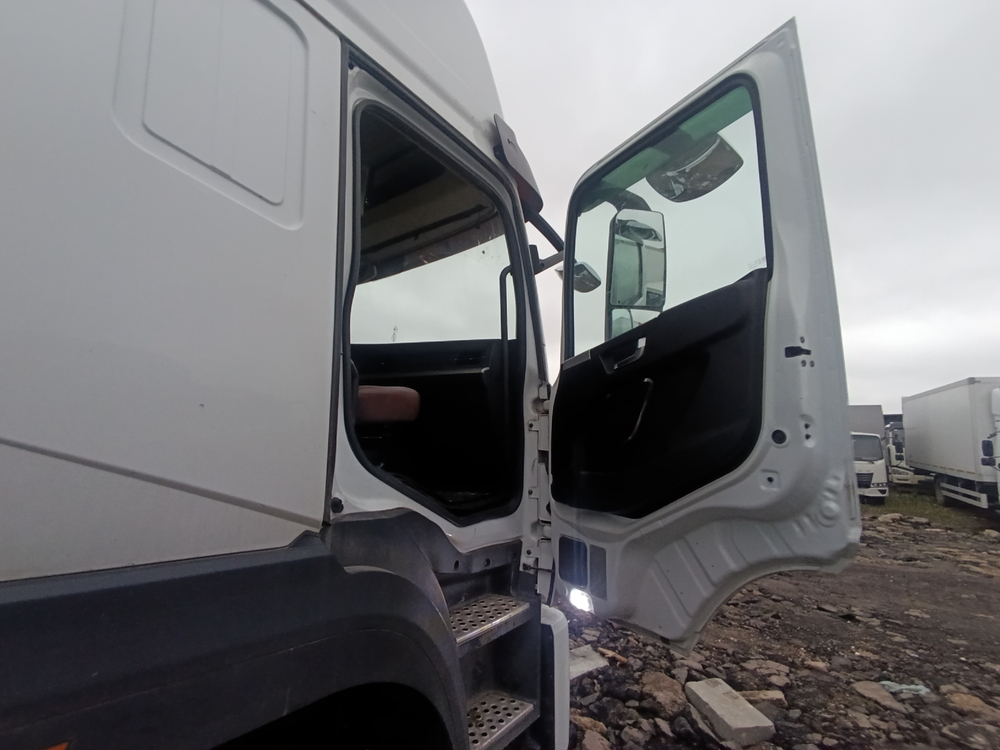 VASOL HV7 4x2 Седельный тягач DFD4189 (Дизельный, 13.0 л, 530 л.с. АТ)