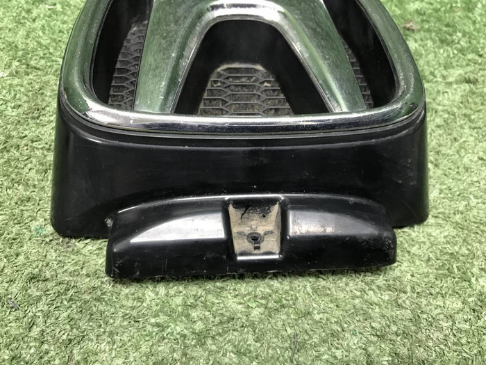 Эмблема решетка радиатора Honda Cr-v 4 (2011-2015)