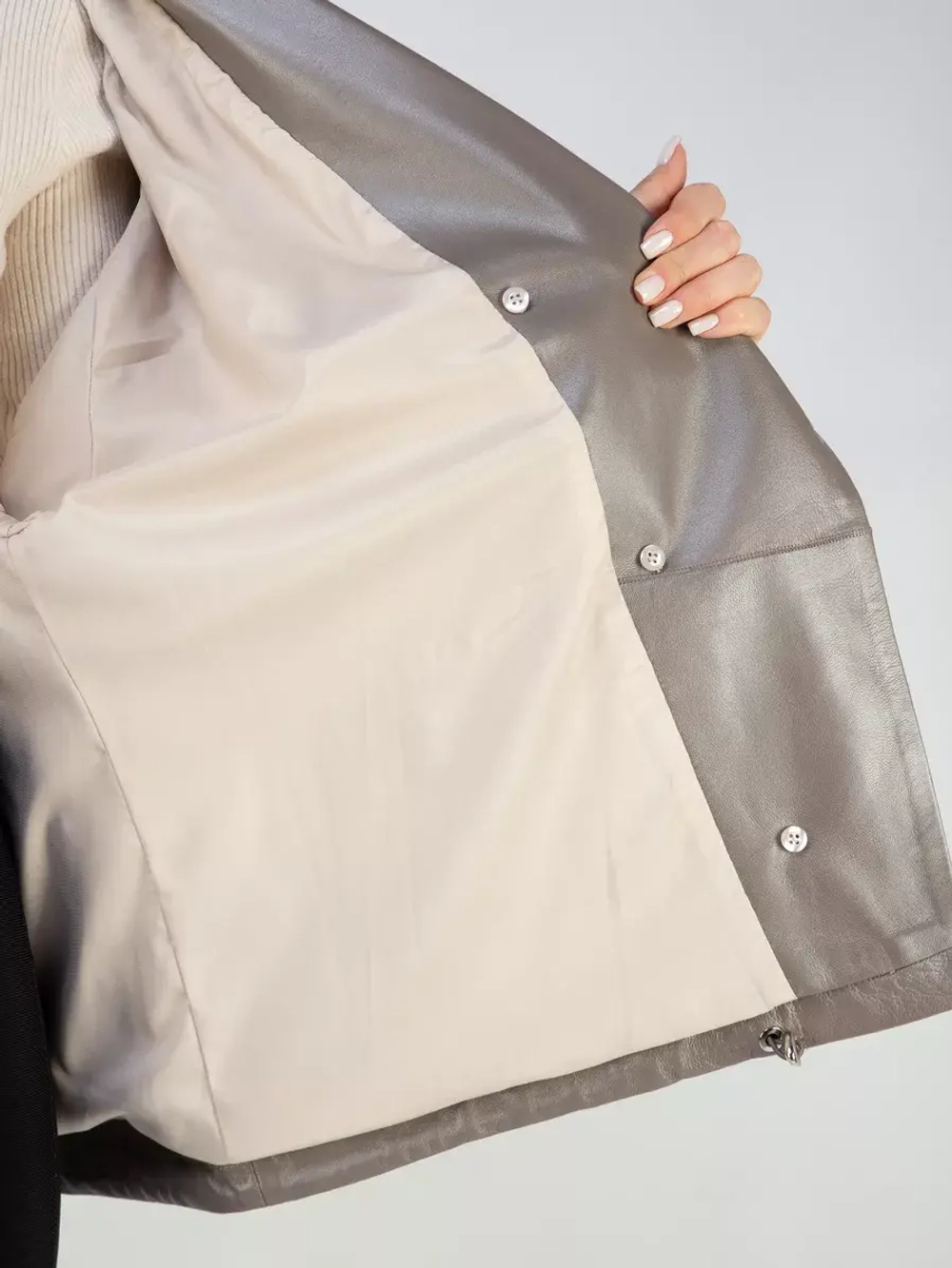 Кожаная куртка демисезонная оверсайз пиджак