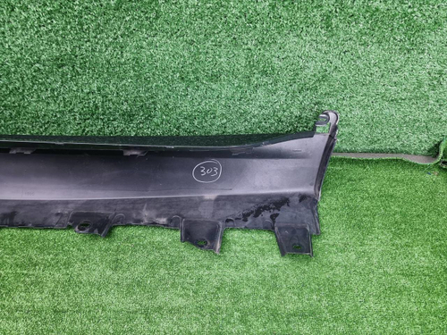 Накладка порога правая BMW X7 G07 (19-нв) M-paket