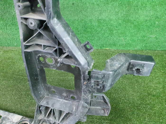 Телевизор Hyundai Santa Fe 4 TM (2020-2024)