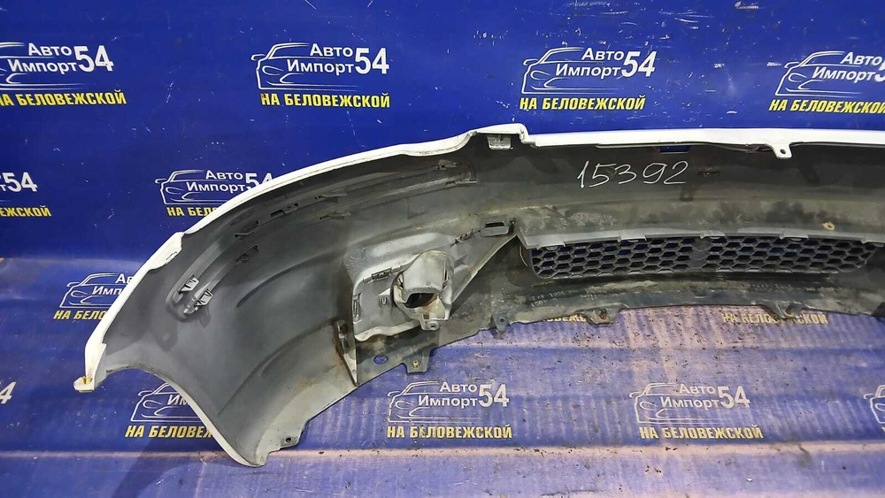 Бампер передний TOYOTA VITZ 2000-2005