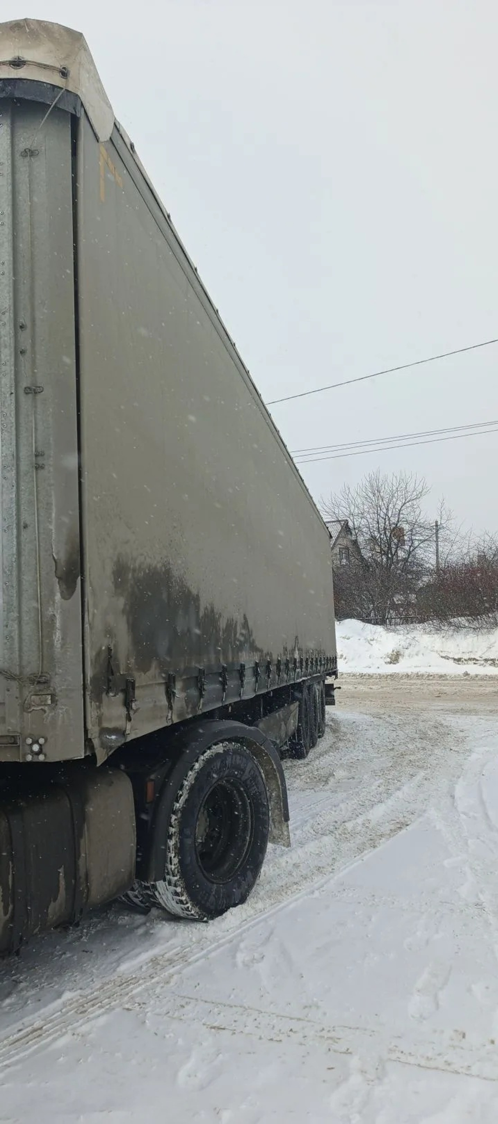 KOLUMAN S Полуприцеп шторный S-3 (длина 13,6 м.)